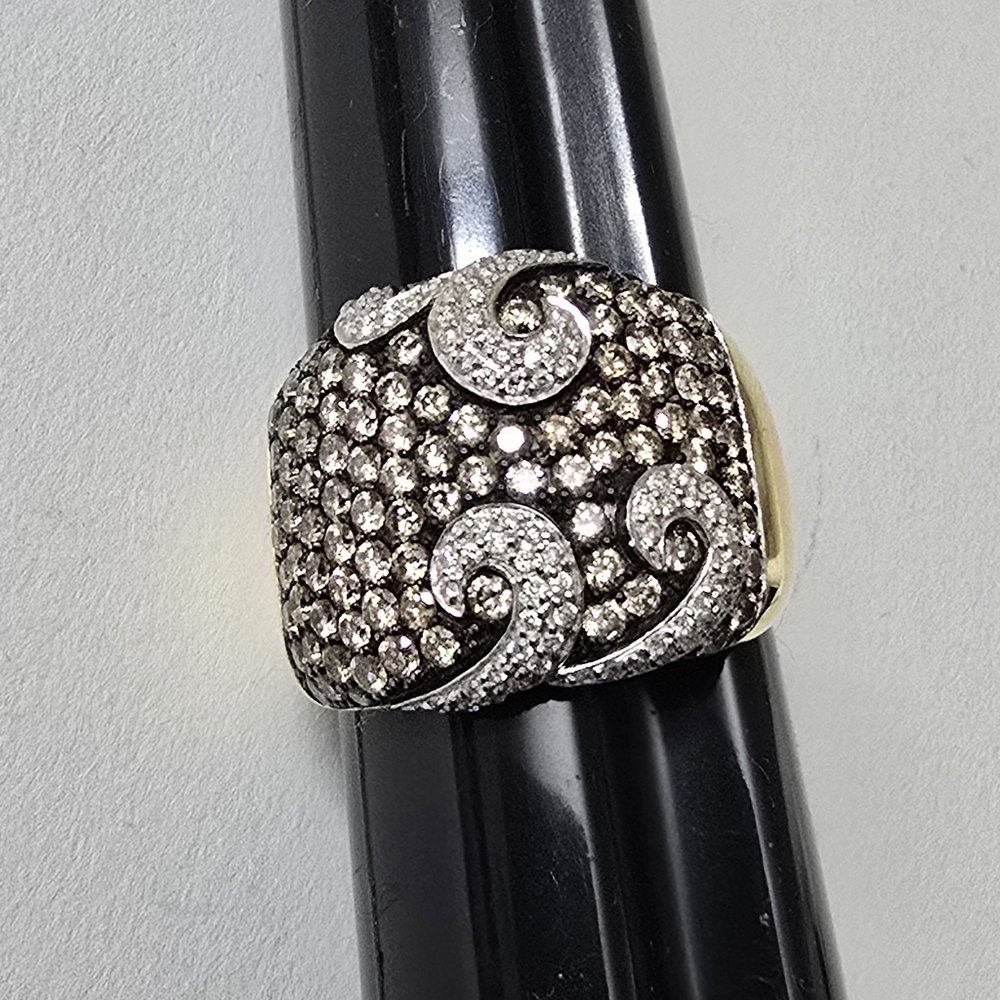 Watch Video / 14K Gold Cognac Diamond Swirl Ring